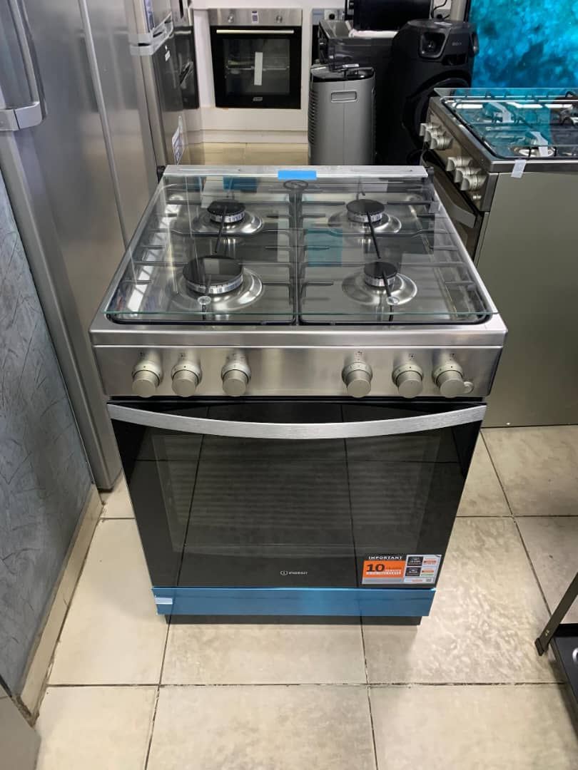 CUISINIÈRE Indesit 4 feux à Gaz 60x60 Four A Gaz Gris IS67G1PCX – Image 2